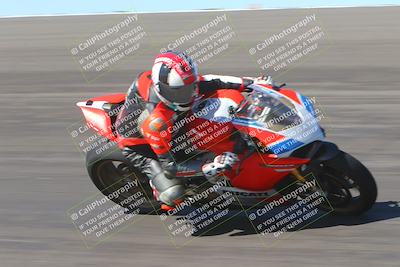 media/Oct-01-2023-SoCal Trackdays (Sun) [[4c570cc352]]/Bowl (1020am)/